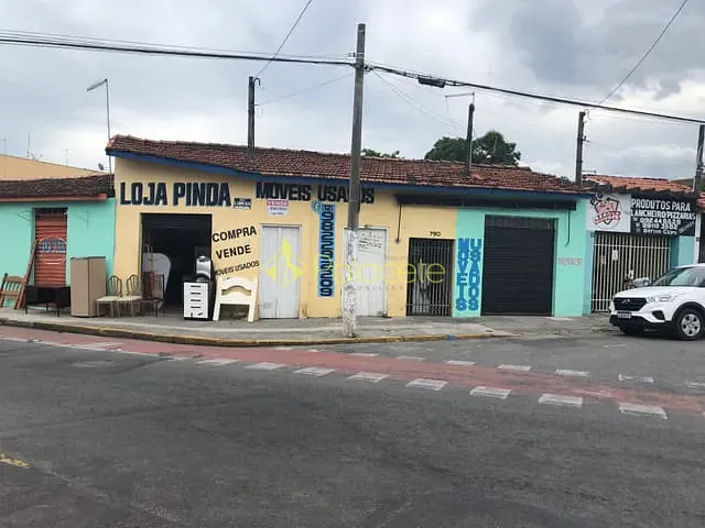 Prédio com 618m², à venda, no bairro Chácara Galega em Pindamonhangaba