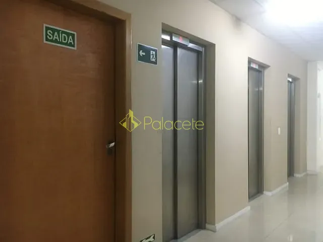 Sala com 38m², à venda, no bairro Centro em Pindamonhangaba