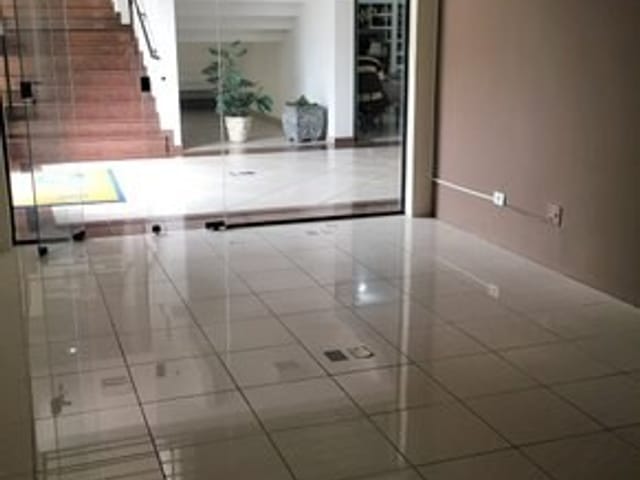 Sala com 52m², à venda, no bairro Centro em Taubaté