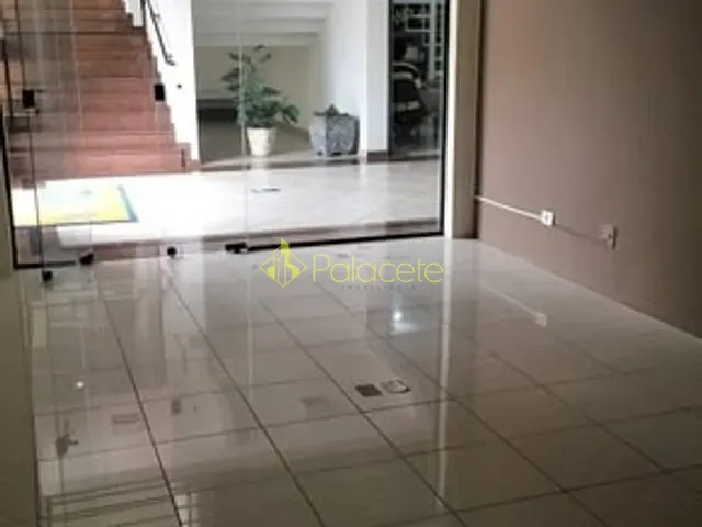 Sala com 52m², à venda, no bairro Centro em Taubaté