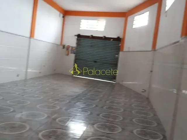 Comercial com 267m² 1 quarto e 1 banheiro, à venda, no bairro Chácaras Reunidas Brasil em Taubaté
