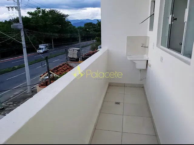 Prédio com 300m², à venda, no bairro Residencial Mombaça em Pindamonhangaba
