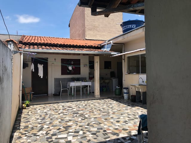 Prédio com 250m² 3 quartos e 4 banheiros, à venda, no bairro Residencial e Comercial Cidade Jardim em Pindamonhangaba