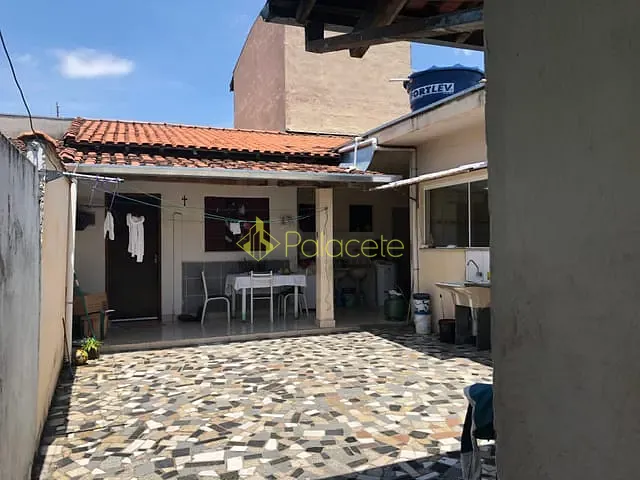 Prédio com 250m² 3 quartos e 4 banheiros, à venda, no bairro Residencial e Comercial Cidade Jardim em Pindamonhangaba