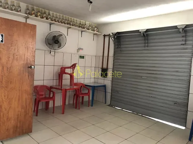 Prédio com 250m² 3 quartos e 4 banheiros, à venda, no bairro Residencial e Comercial Cidade Jardim em Pindamonhangaba