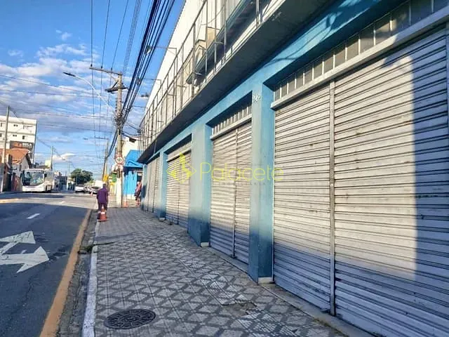 Loja com 478m², para alugar, no bairro Jardim Maria Augusta em Taubaté
