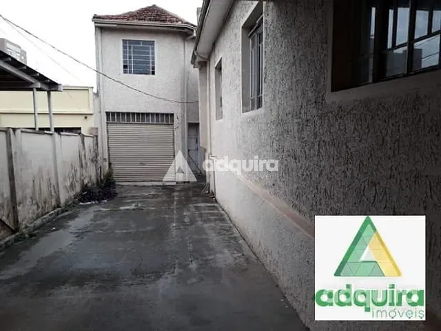Casa com 250m² 3 quartos e 1 banheiro, à venda, no bairro Centro em Ponta Grossa