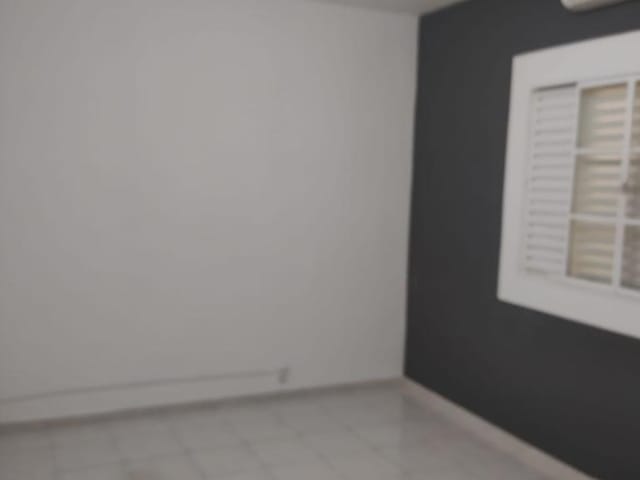 Loja para alugar, no bairro Jardim das Nações em Taubaté