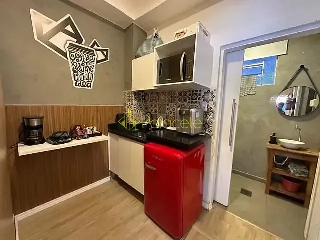 Comercial para alugar, no bairro Centro em Taubaté