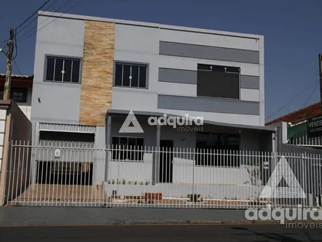 Loja com 396m² 2 quartos e 4 banheiros, à venda, no bairro Uvaranas em Ponta Grossa