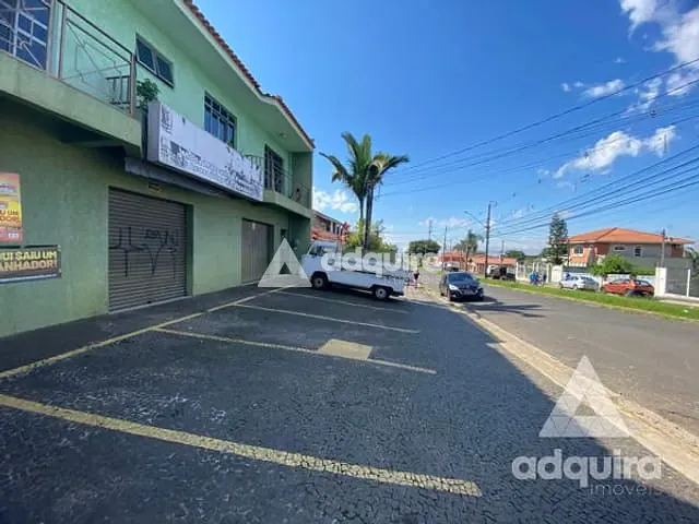 Prédio com 462m² 3 quartos e 3 banheiros, à venda, no bairro Uvaranas em Ponta Grossa