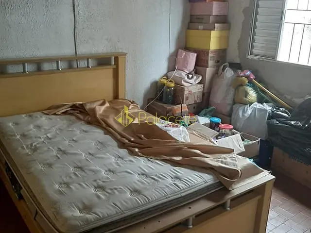 Comercial com 373m² 3 quartos e 2 banheiros, à venda, no bairro Santa Rita em Aparecida