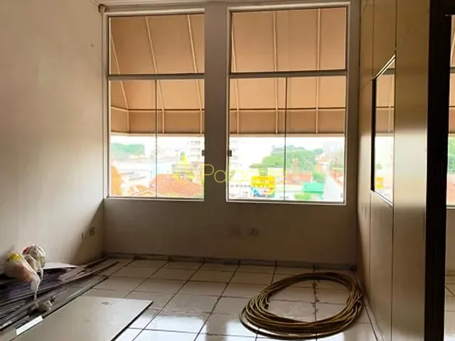 Sala com 103m², para alugar, no bairro São Benedito em Pindamonhangaba