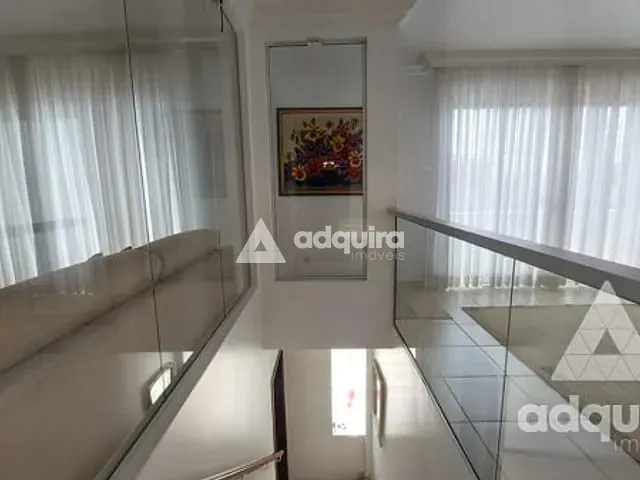 Prédio com 462m² 3 quartos e 3 banheiros, à venda, no bairro Oficinas em Ponta Grossa