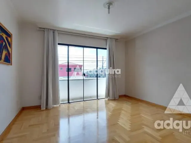 Prédio com 462m² 3 quartos e 3 banheiros, à venda, no bairro Oficinas em Ponta Grossa
