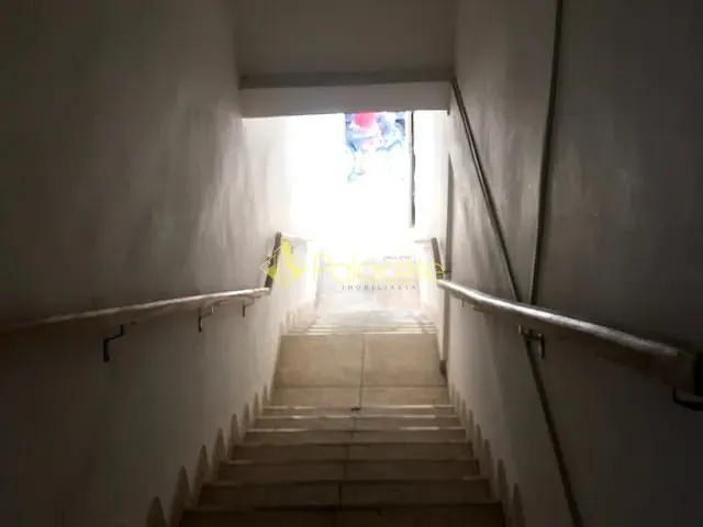 Sala 1 quarto e 1 banheiro, para alugar, no bairro Centro em Pindamonhangaba