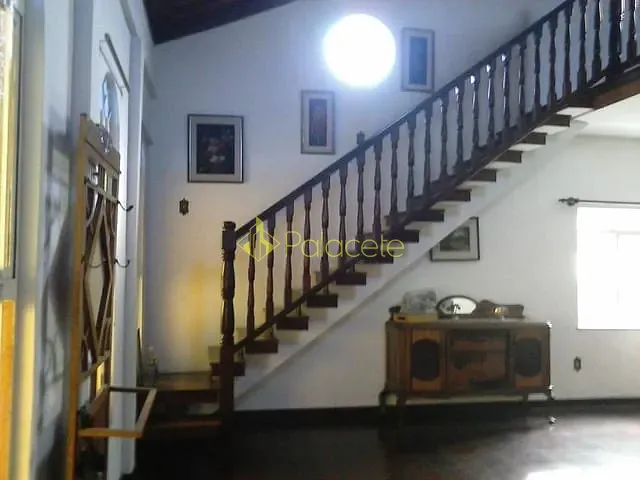 Comercial com 302m² 6 quartos e 2 banheiros, à venda, no bairro Centro em Pindamonhangaba