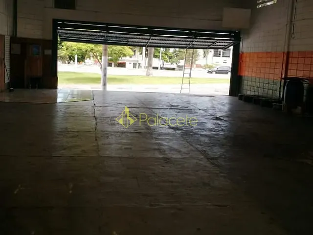 Loja com 386m², à venda, no bairro Loteamento Jardim Imperial em Pindamonhangaba