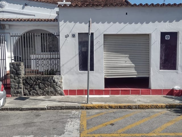Loja com 175m² 3 quartos e 1 banheiro, para alugar, no bairro Jardim Boa Vista em Pindamonhangaba