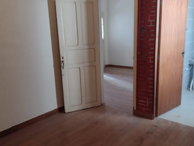 Loja com 175m² 3 quartos e 1 banheiro, para alugar, no bairro Jardim Boa Vista em Pindamonhangaba