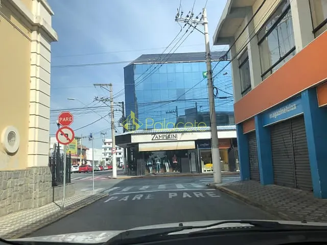 Sala com 40m², à venda, no bairro Centro em Pindamonhangaba