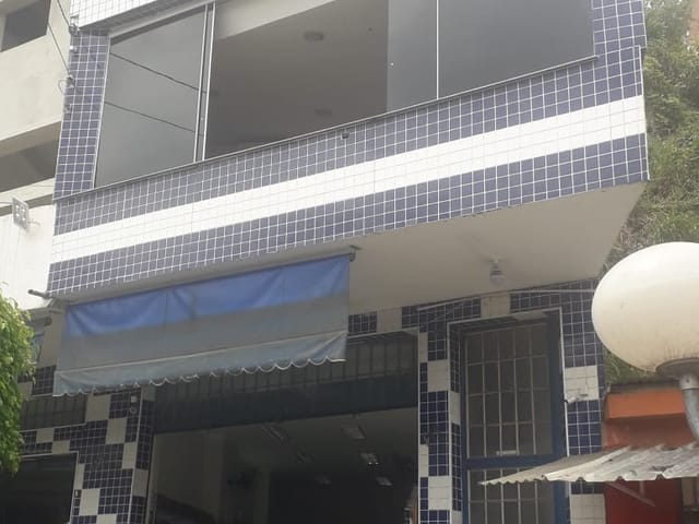 Prédio com 250m², à venda, no bairro Centro em Aparecida