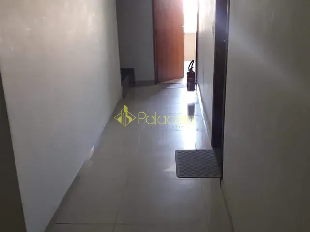 Prédio com 250m², à venda, no bairro Centro em Aparecida