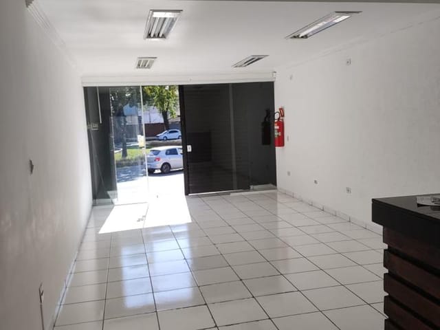 Comercial para alugar, no bairro Jardim Santa Clara em Taubaté