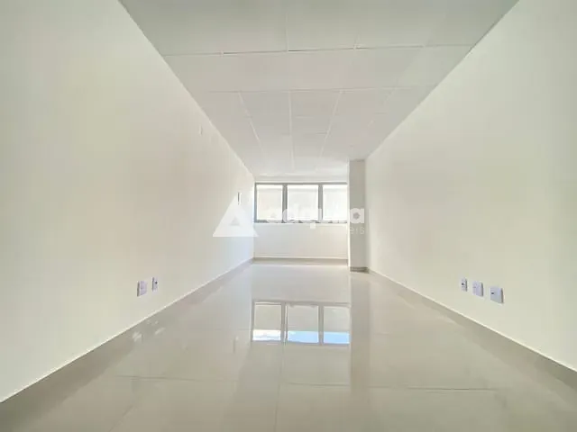 Loja com 24m², para alugar, no bairro Nova Rússia em Ponta Grossa
