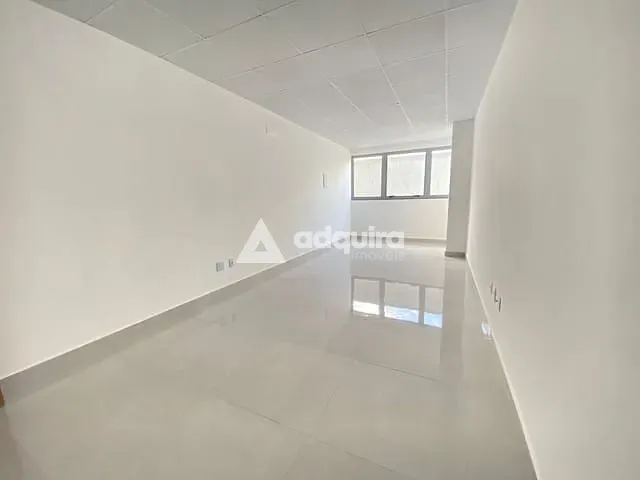 Loja com 24m², para alugar, no bairro Nova Rússia em Ponta Grossa