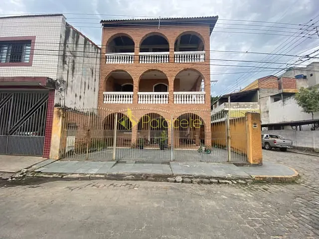 Comercial com 200m² 3 quartos e 3 banheiros, à venda, no bairro Ponte Alta em Aparecida