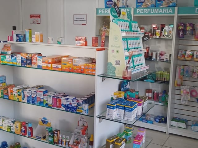 Comercial 1 quarto e 1 banheiro, à venda, no bairro Vila São José em Taubaté