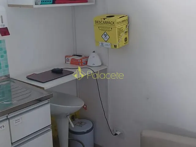 Comercial 1 quarto e 1 banheiro, à venda, no bairro Vila São José em Taubaté