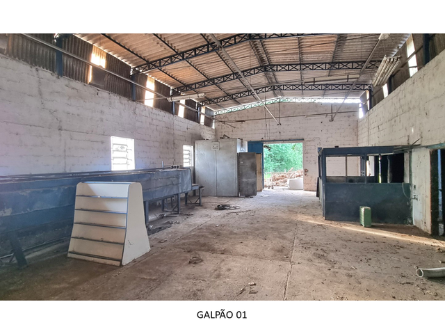 Galpão / Barracão com 490m², para alugar, no bairro Loteamento Industrial Água Preta em Pindamonhangaba