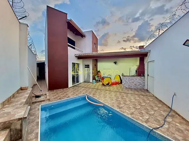 Prédio 1 quarto e 2 banheiros, à venda, no bairro Jardim Baronesa em Taubaté