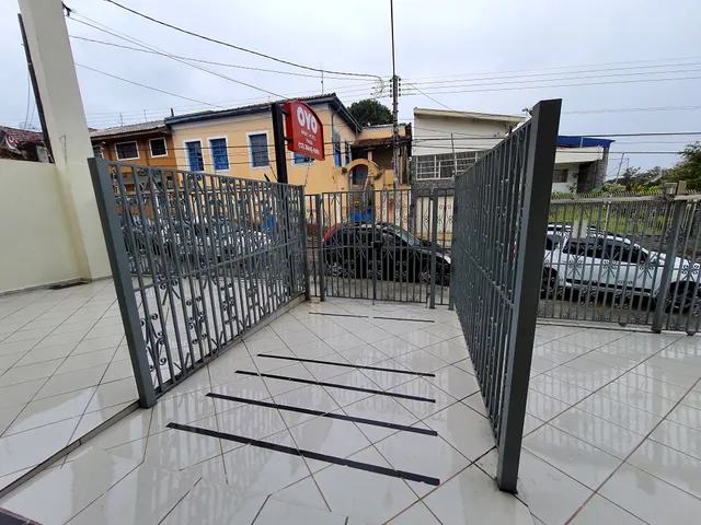 Sala para alugar, no bairro Santana em Pindamonhangaba