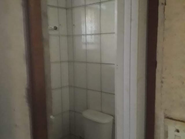 Loja com 500m² 1 quarto e 1 banheiro, à venda, no bairro Campinas em Pindamonhangaba