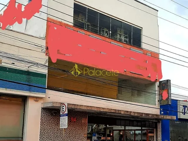 Loja com 253m², para alugar, no bairro Centro em Pindamonhangaba