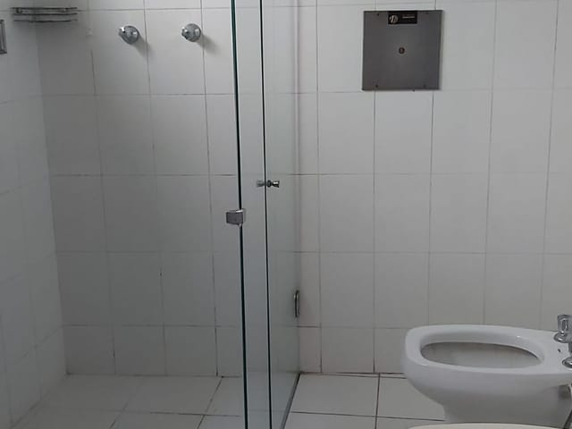 Prédio com 246m² 5 quartos e 6 banheiros, à venda, no bairro Centro em Aparecida