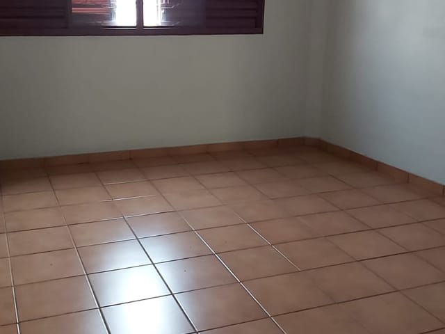 Prédio com 246m² 5 quartos e 6 banheiros, à venda, no bairro Centro em Aparecida