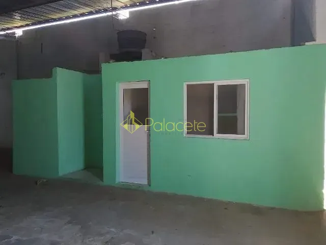 Galpão / Barracão com 300m², para alugar, no bairro Jardim Continental em Taubaté