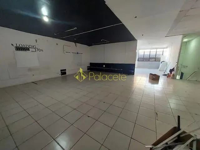 Loja para alugar, no bairro Centro em Taubaté