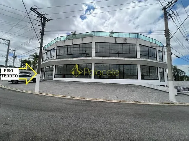 Loja com 485m², para alugar, no bairro Vila Paraíba em Guaratinguetá