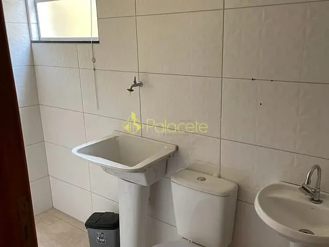 Loja com 82m², para alugar, no bairro Centro em Pindamonhangaba