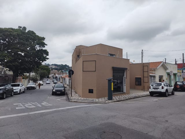 Prédio com 158m², à venda, no bairro Centro em Taubaté