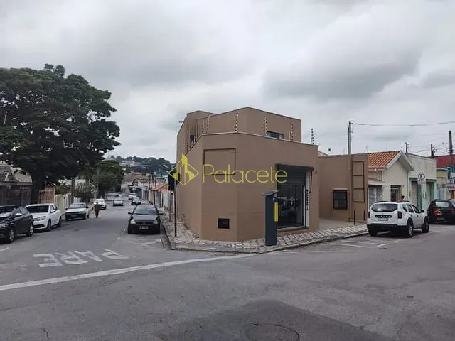 Prédio com 158m², à venda, no bairro Centro em Taubaté