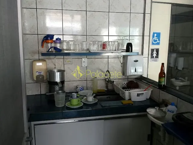 Loja com 269m², à venda, no bairro Centro em Pindamonhangaba