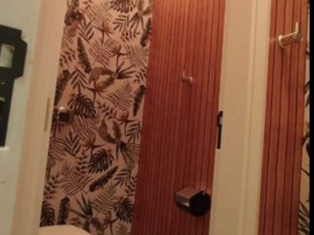 Sala à venda ou para alugar, no bairro Centro em Taubaté