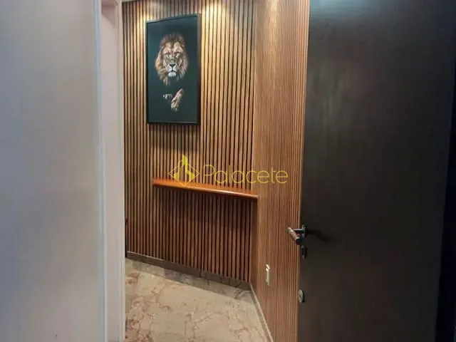 Sala à venda ou para alugar, no bairro Centro em Taubaté