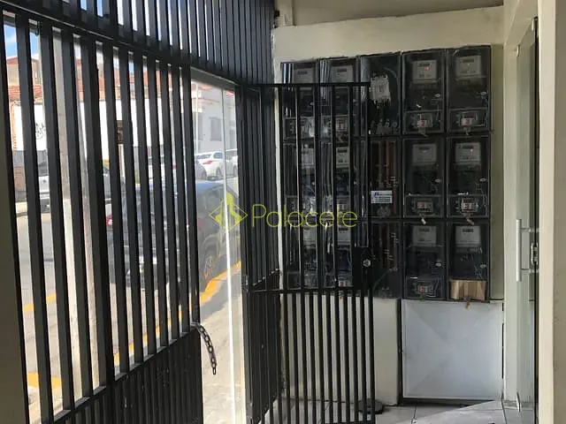 Prédio com 300m², à venda, no bairro Centro em Pindamonhangaba